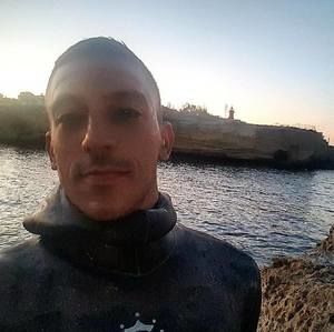 Meet your Posher, Daniele